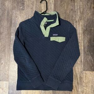 Patagonia Navy Quilted Pullover with Green Accents